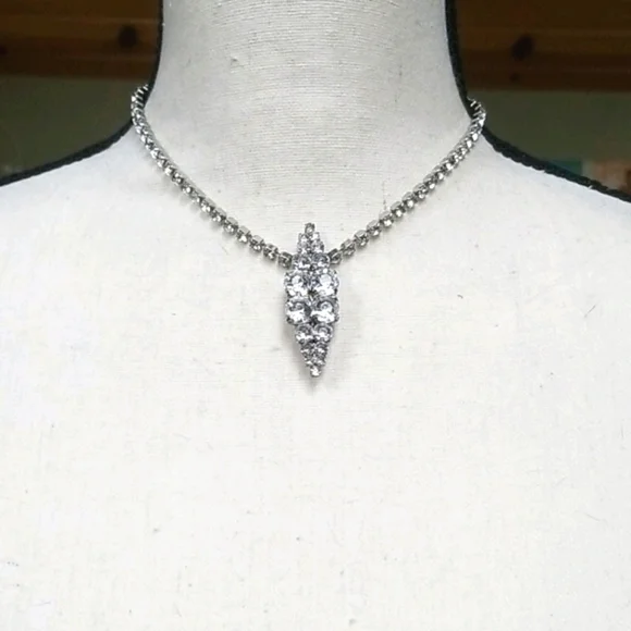Vintage Rhinestone Brooch & Necklace Assemblage - Picture 12 of 13